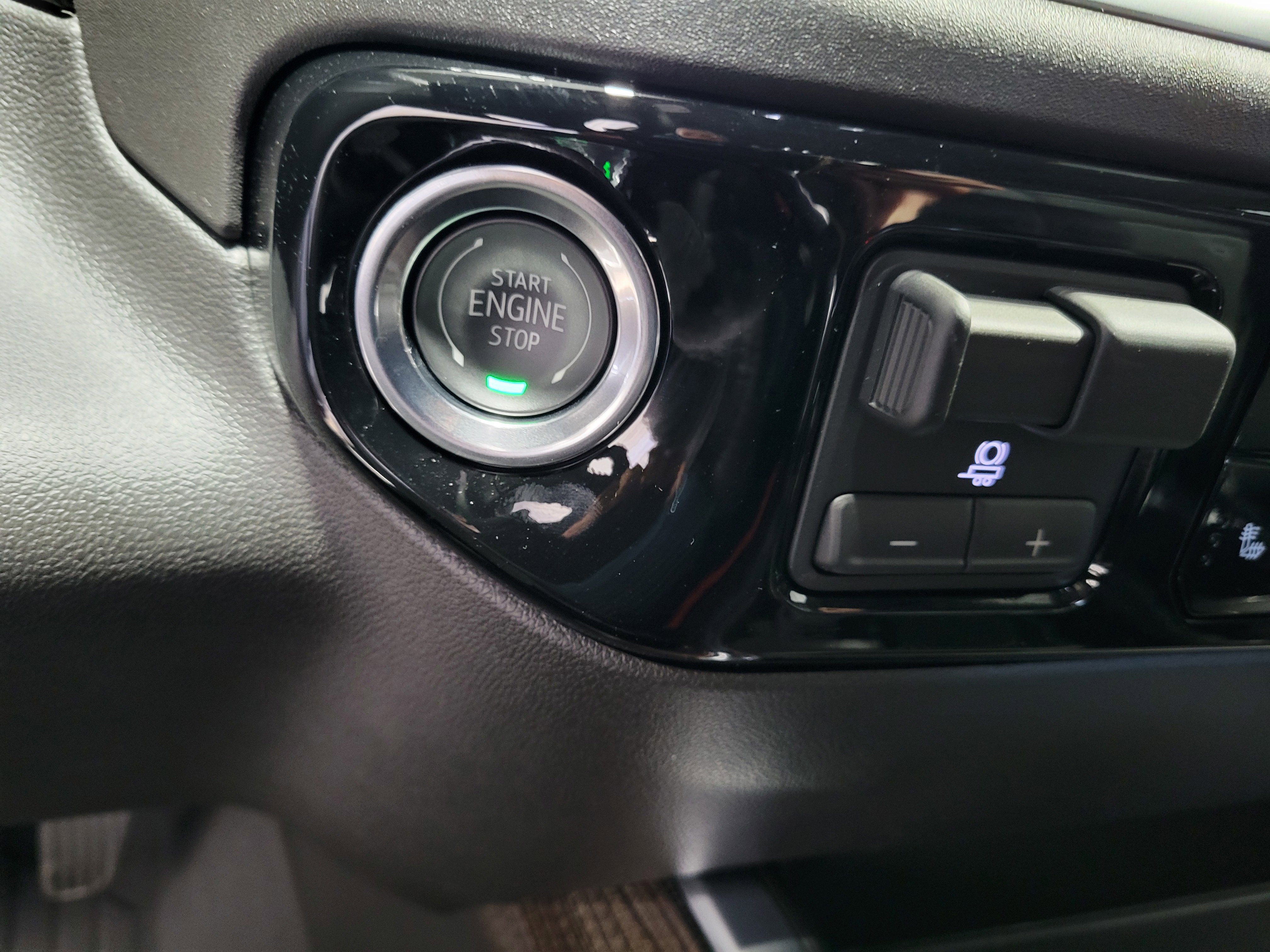 New 2026 Chevrolet Silverado 1500 RST w/ RST All Star Premium Package image 25