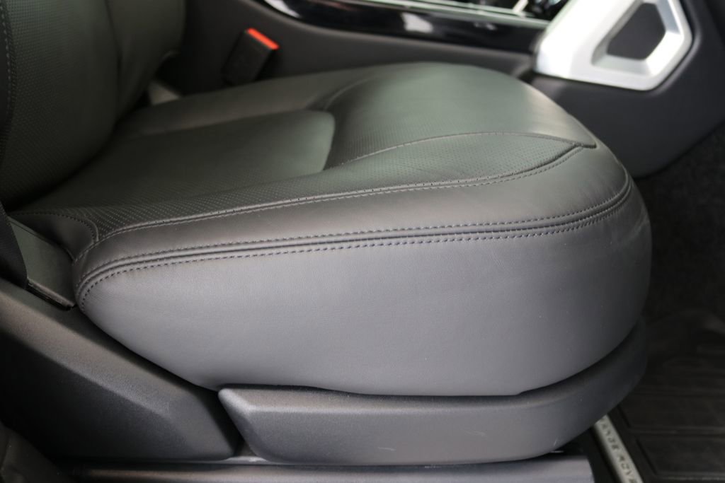 Used 2021 Land Rover Range Rover P525 Westminster Edition LWB image 40