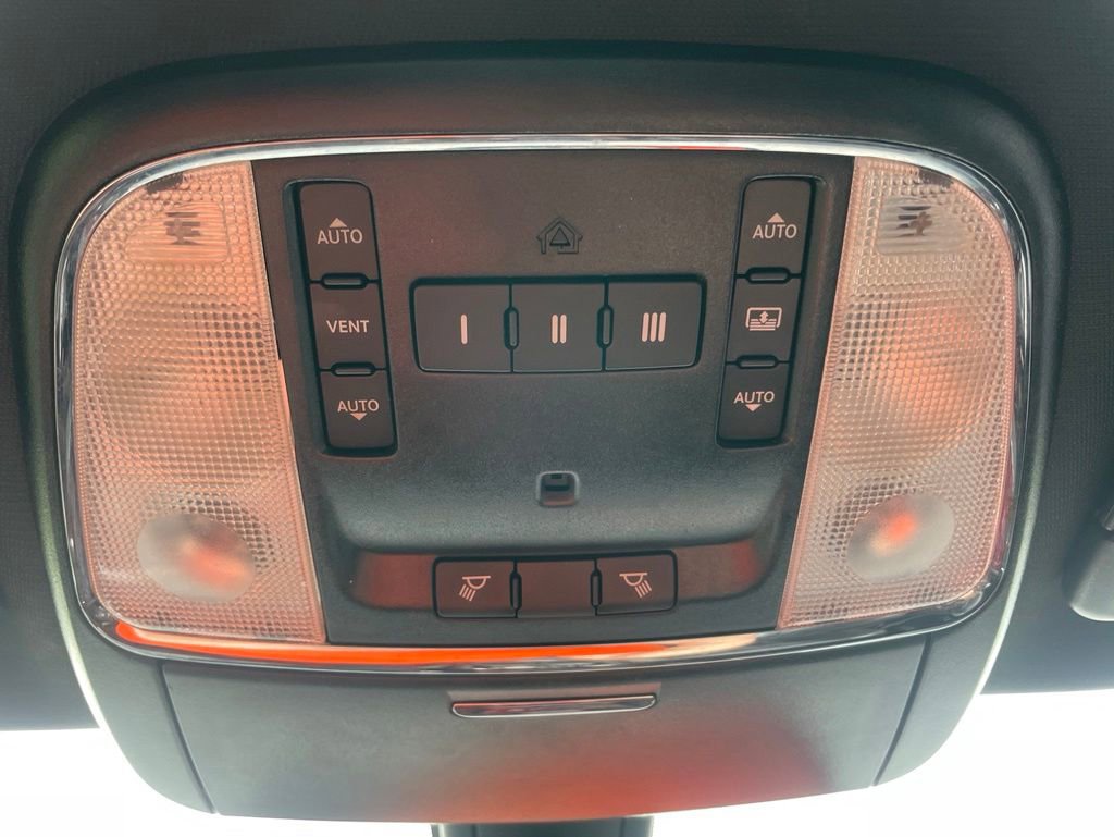 Used 2019 Chrysler 300 S RWD image 24