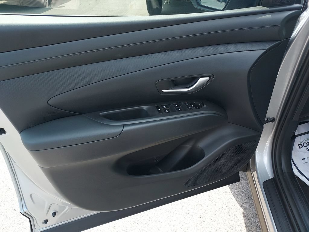 New 2026 Hyundai Tucson Blue SE AWD/4WD image 12