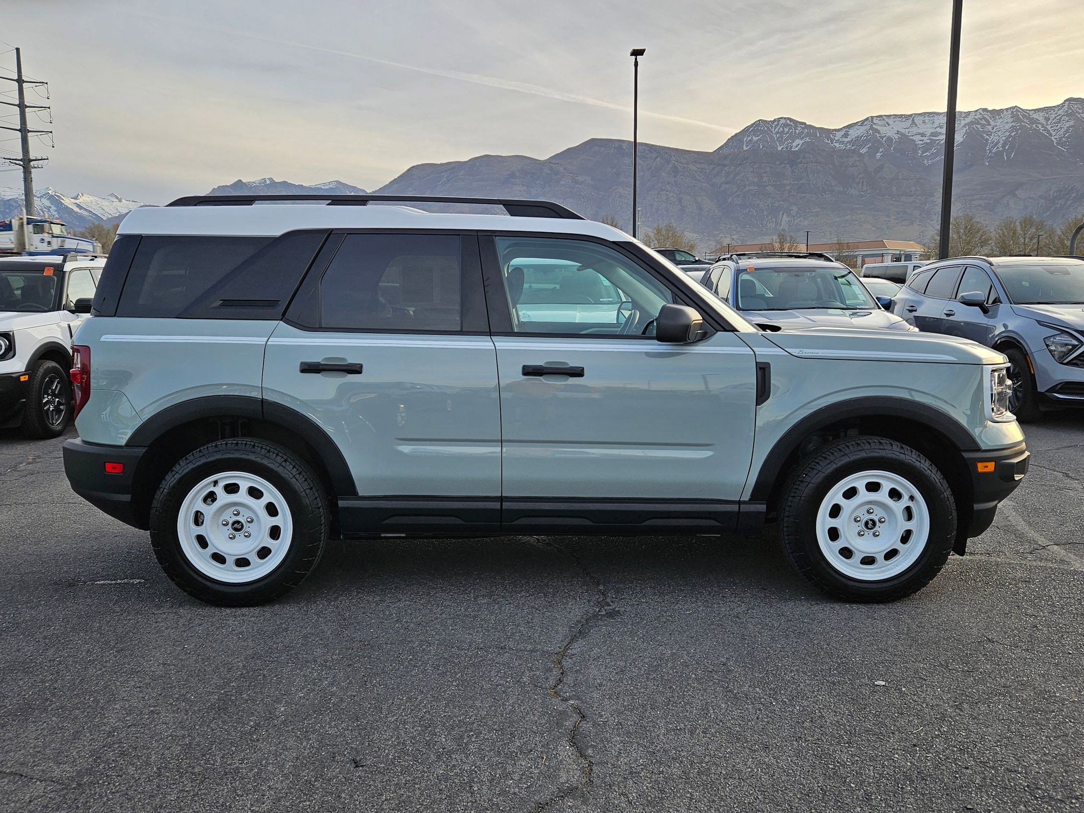 Used 2023 Ford Bronco Sport Heritage image 2