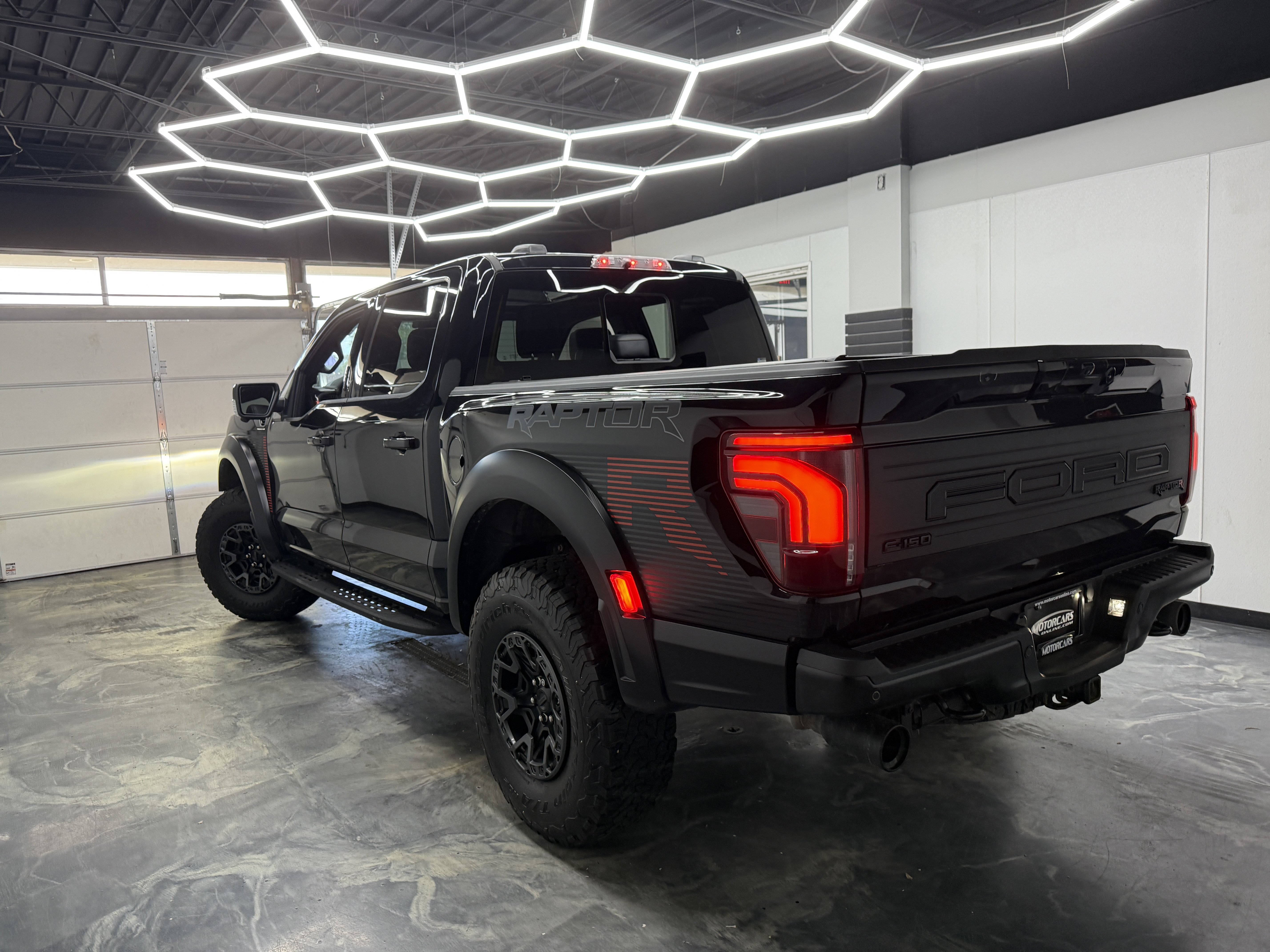 Used 2024 Ford F150 Raptor w/ Equipment Group 803A Raptor R AWD/4WD image 2