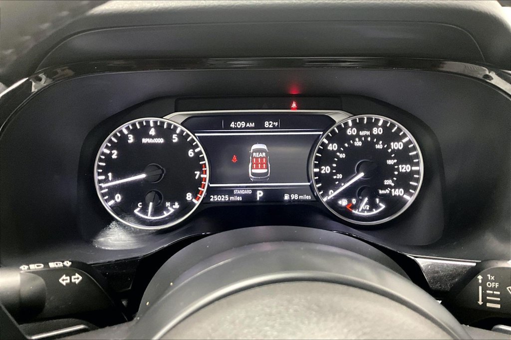 Used 2025 Nissan Pathfinder SV FWD image 21