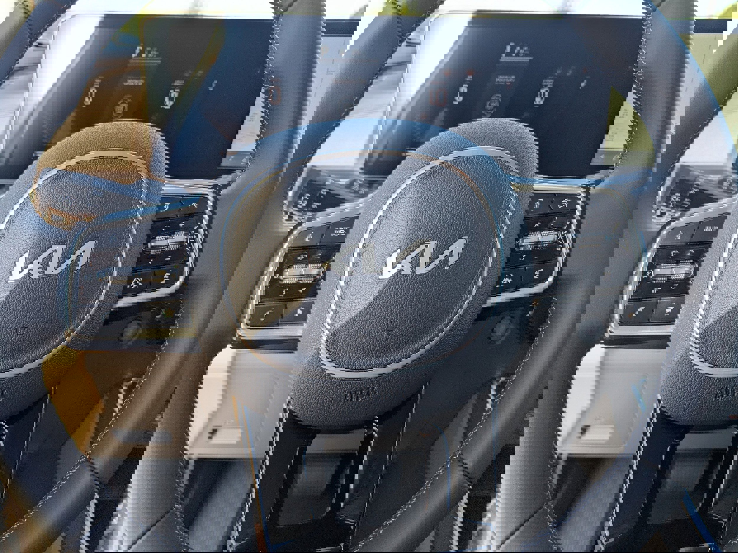 New 2026 Kia Carnival EX image 13