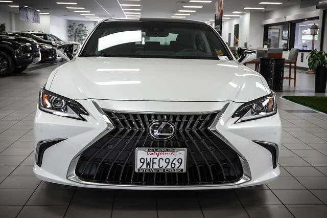 Certified 2025 Lexus ES 350 w/ Premium Package FWD image 4
