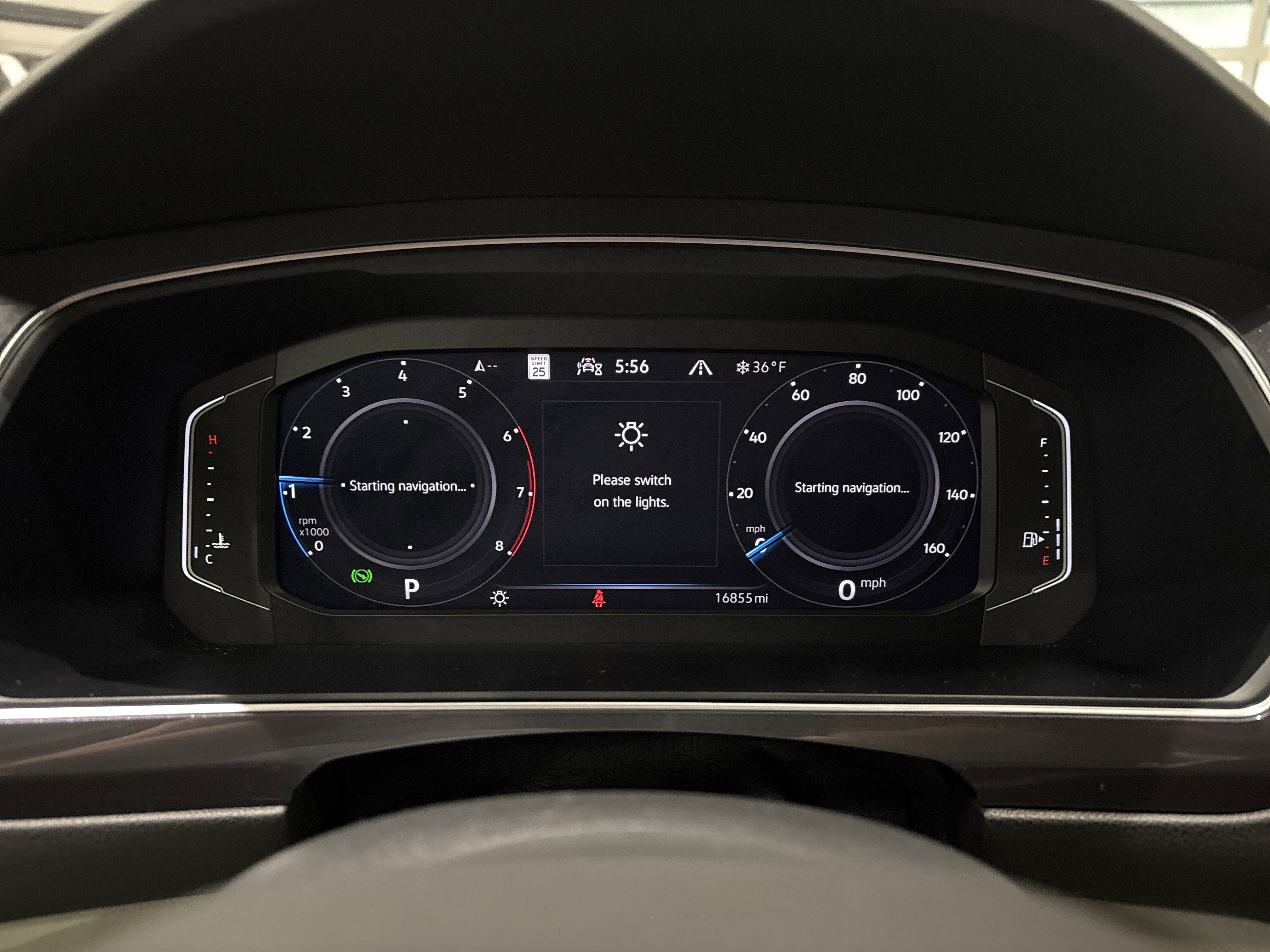 Used 2023 Volkswagen Tiguan SEL R-Line image 23