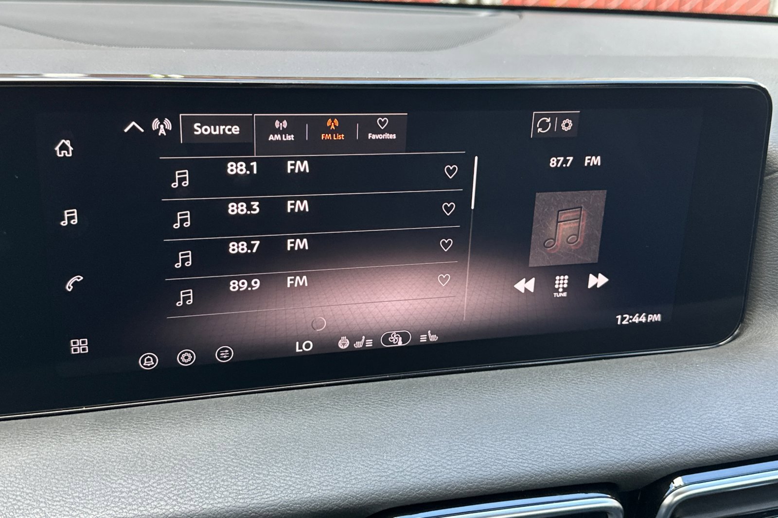 New 2026 Nissan Sentra SV w/ SV Convenience Package FWD image 17