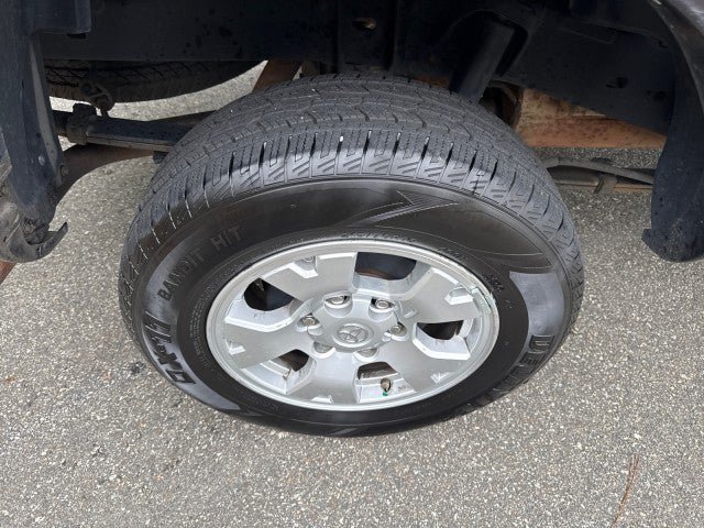 Used 2012 Toyota Tacoma PreRunner w/ SR5 Pkg RWD image 9