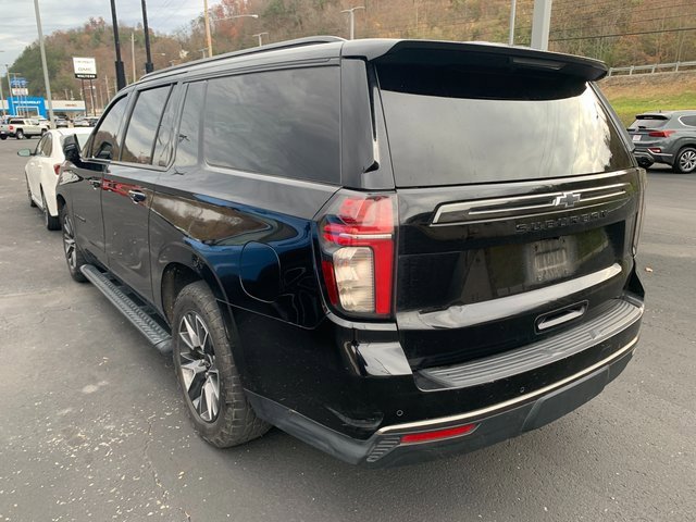 Used 2021 Chevrolet Suburban Z71 w/ Z71 Off-Road Package image 22