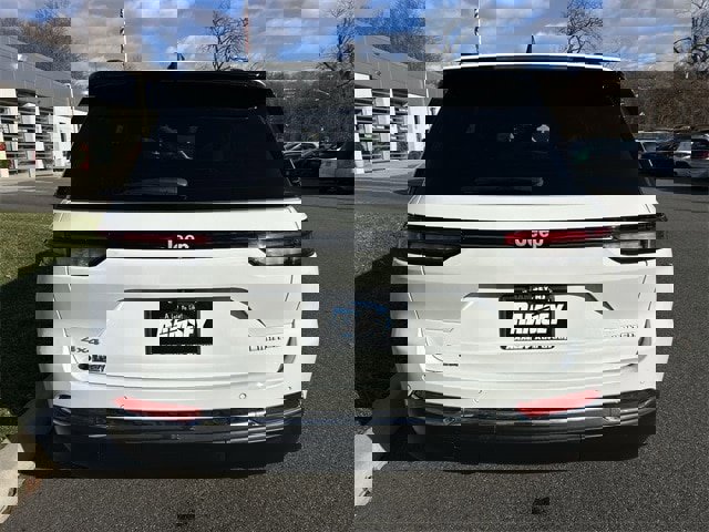 Certified 2024 Jeep Grand Cherokee Limited image 25