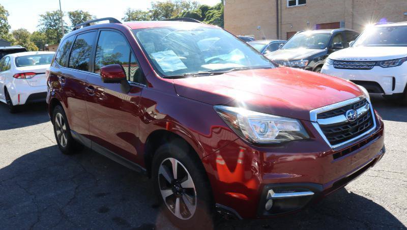 Used 2017 Subaru Forester 2.5i Limited AWD/4WD image 3