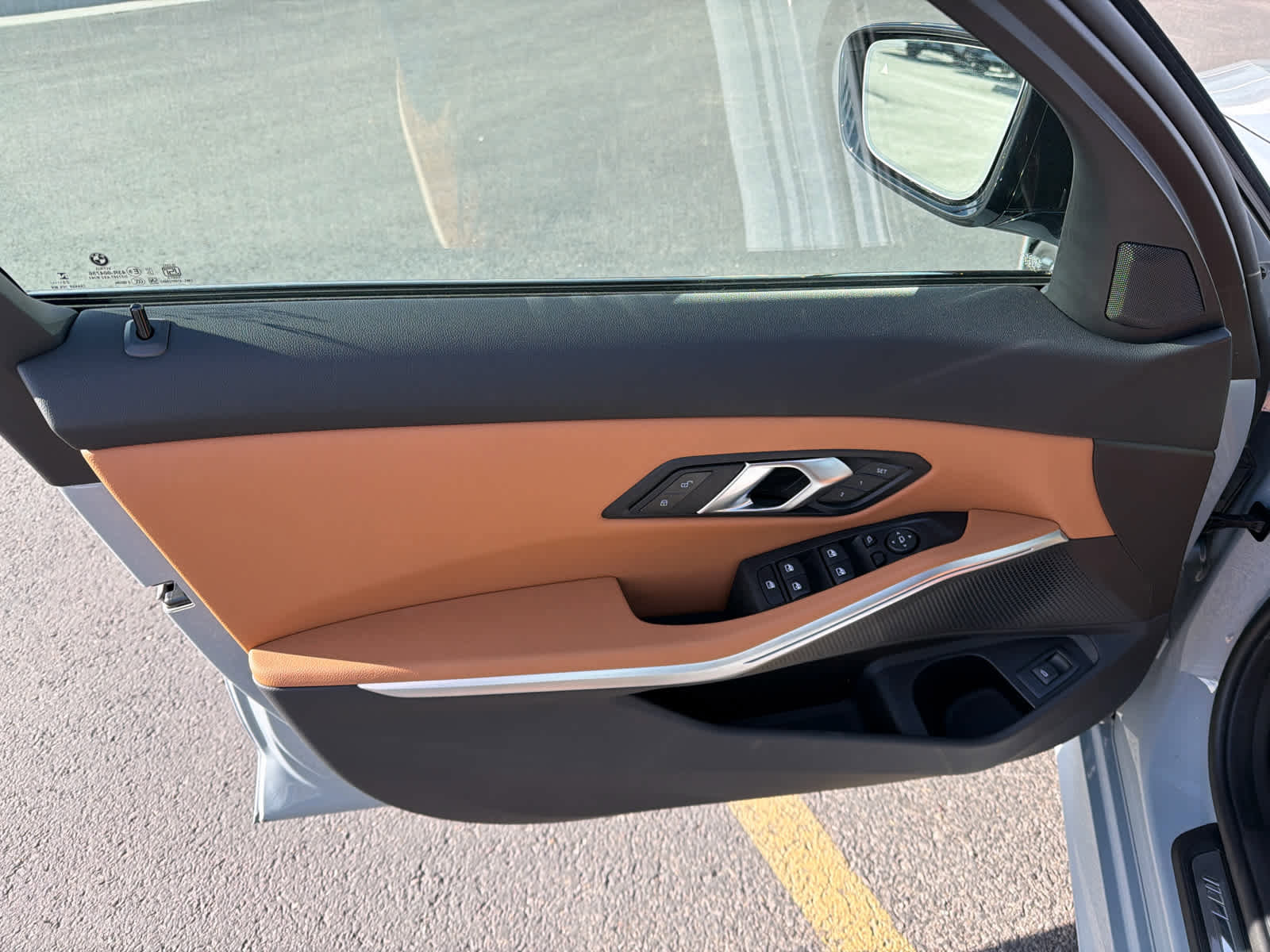 Used 2026 BMW 330i xDrive Sedan w/ M Sport Package image 22