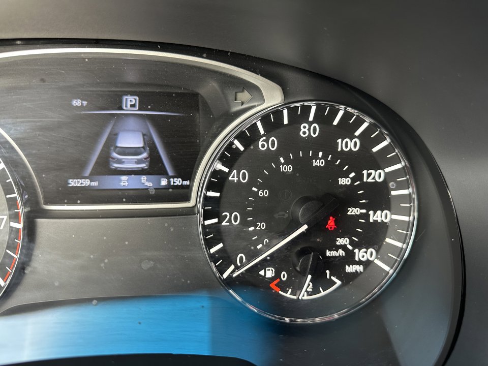 Used 2020 Nissan Pathfinder SL image 10