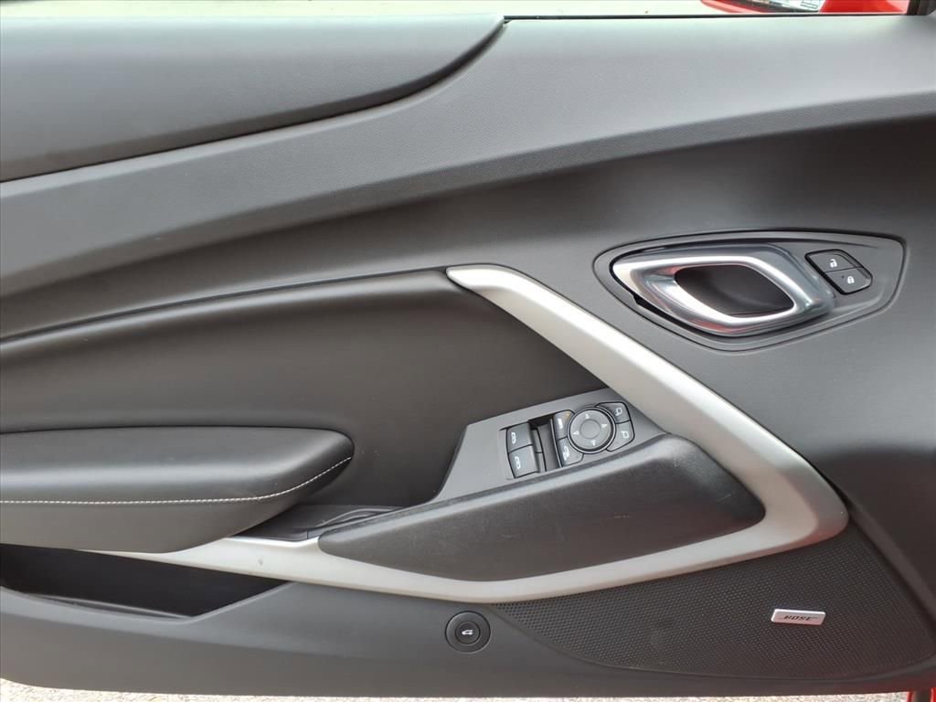 Used 2017 Chevrolet Camaro LT w/ RS Package image 15