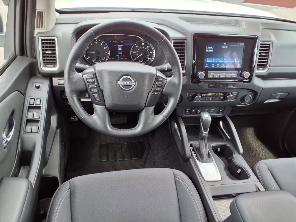 Certified 2024 Nissan Frontier SV w/ SV Convenience Package image 6