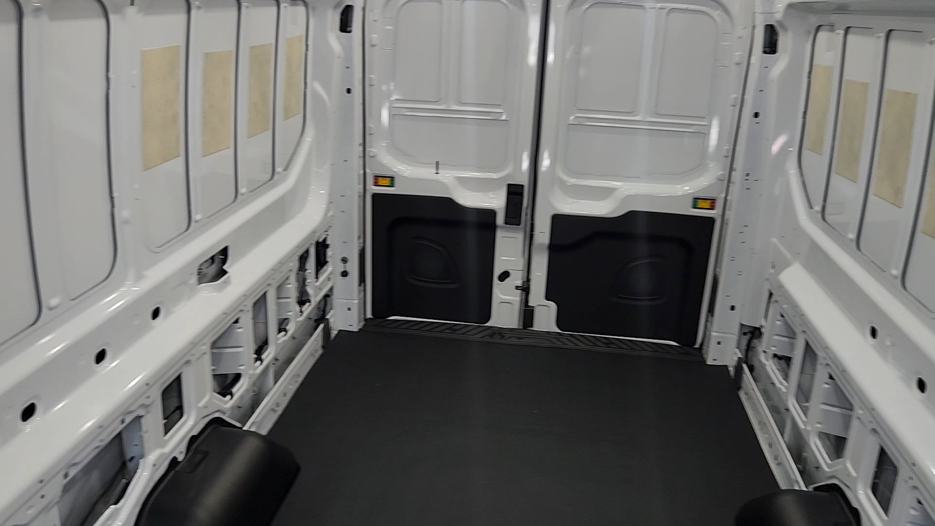 New 2025 Ford Transit 350 148 High Roof Extended AWD image 23