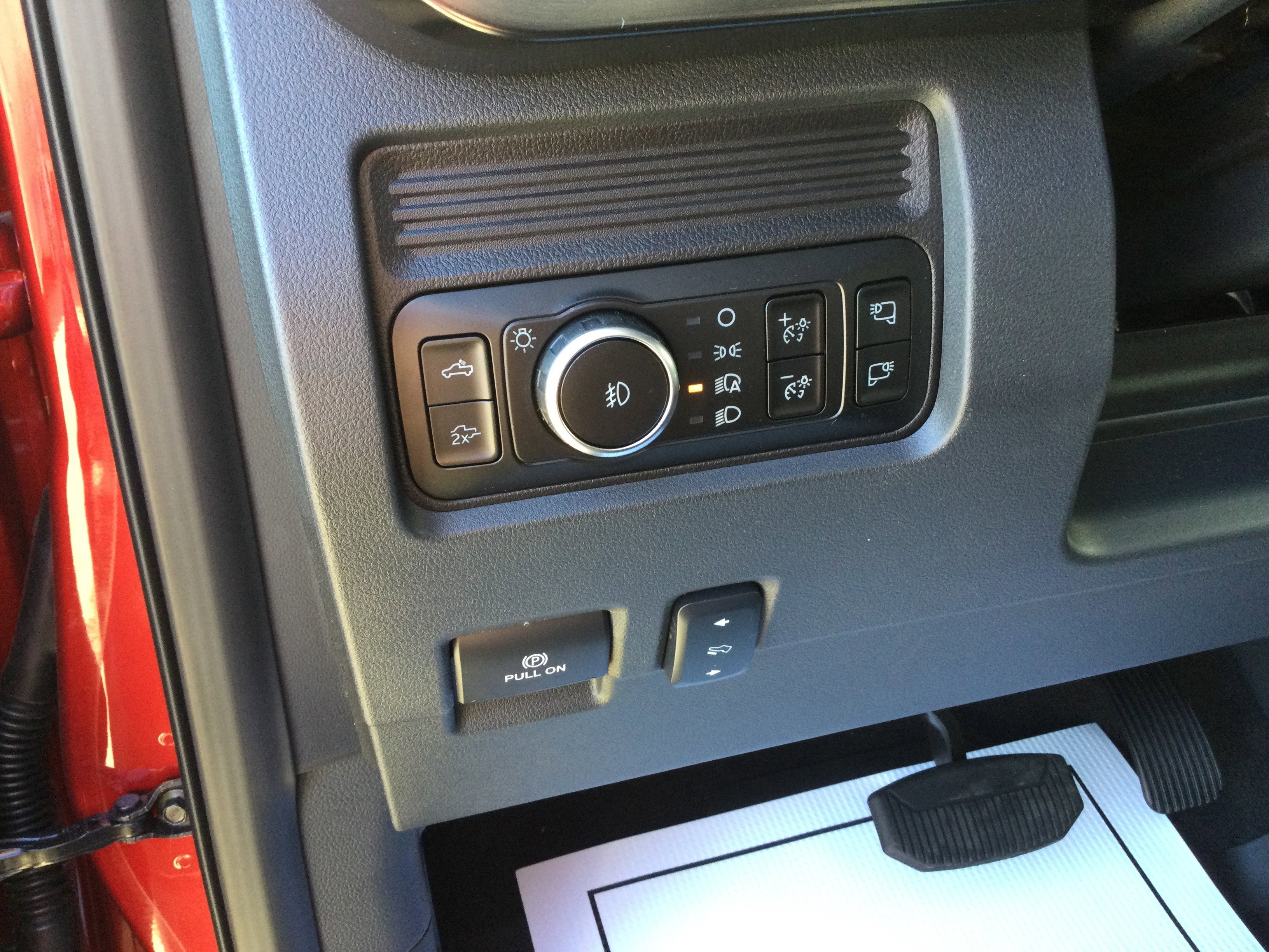 New 2026 Ford F350 Lariat image 12