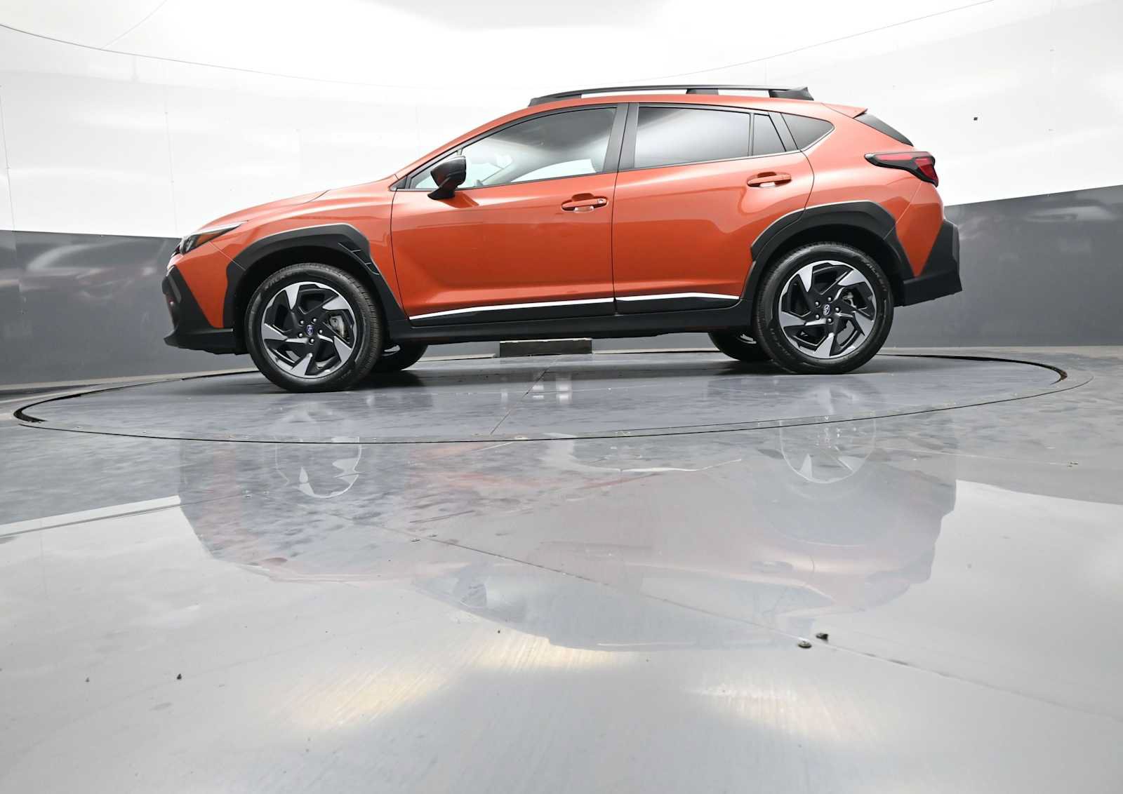 Used 2024 Subaru Crosstrek 2.5i Limited AWD/4WD image 33
