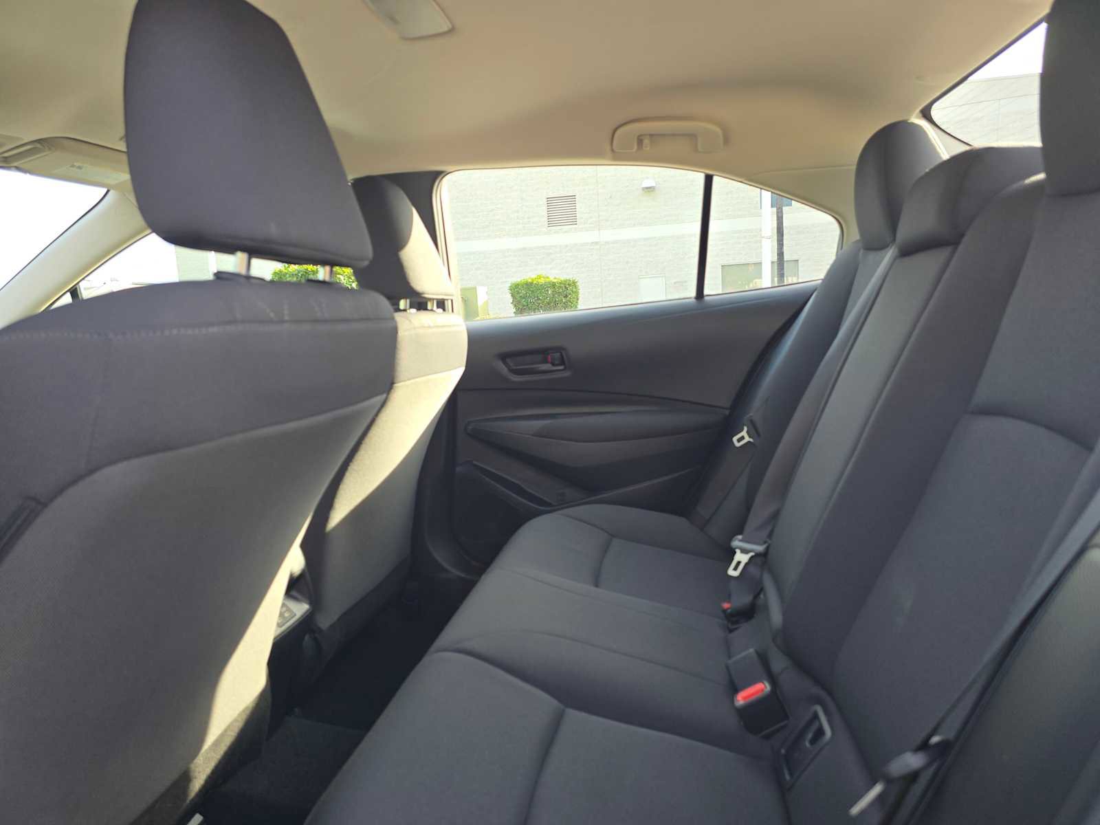 Certified 2025 Toyota Corolla LE image 18