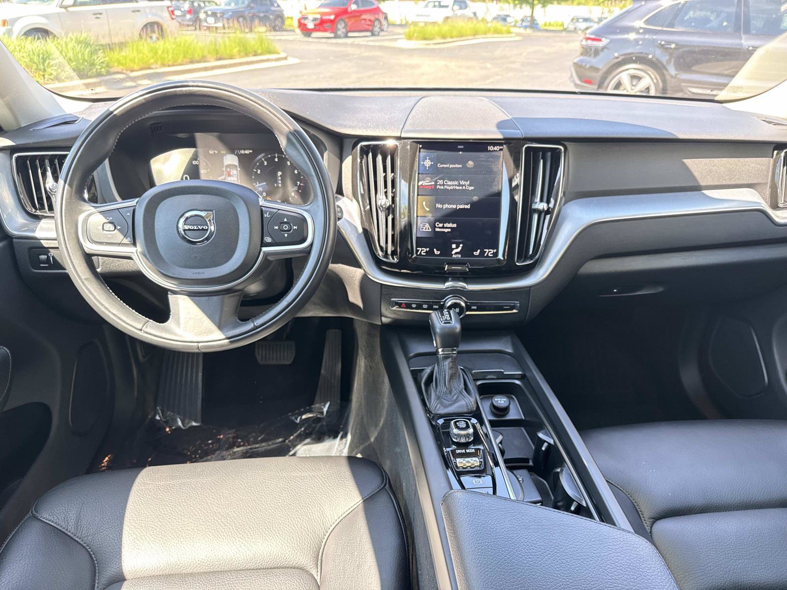 Used 2018 Volvo XC60 T6 Momentum w/ Convenience Package AWD/4WD image 17