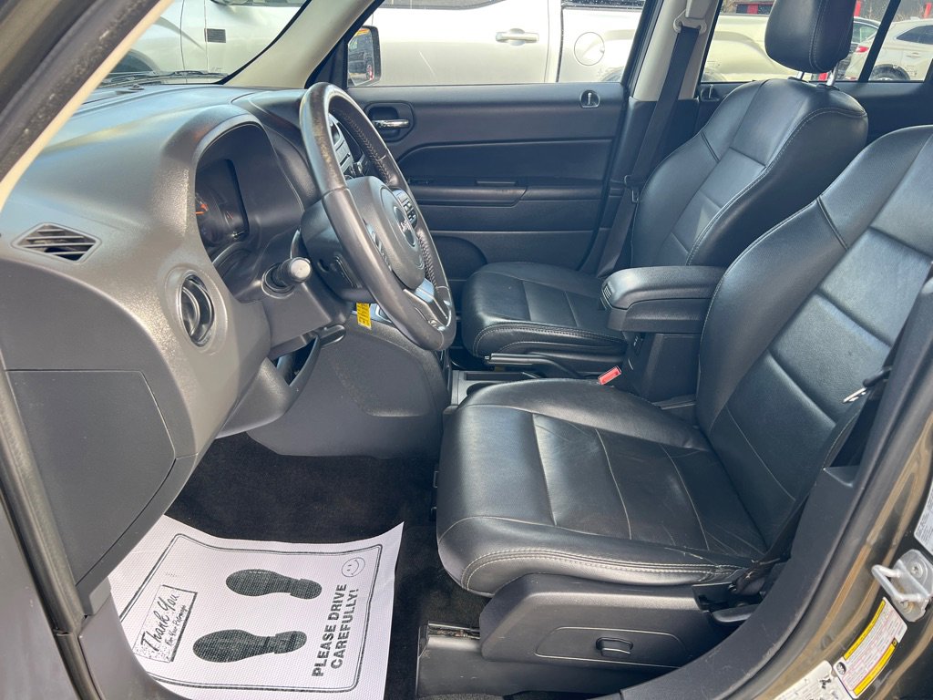Used 2016 Jeep Patriot 4WD image 20