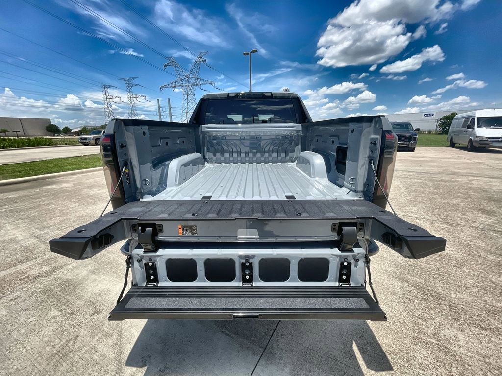 New 2026 GMC Sierra EV Elevation image 30