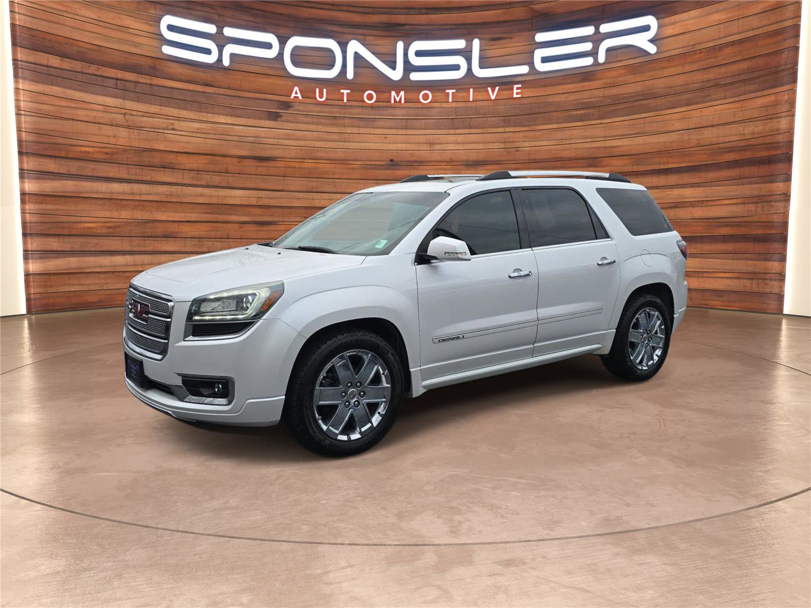 Used 2016 GMC Acadia Denali image 1