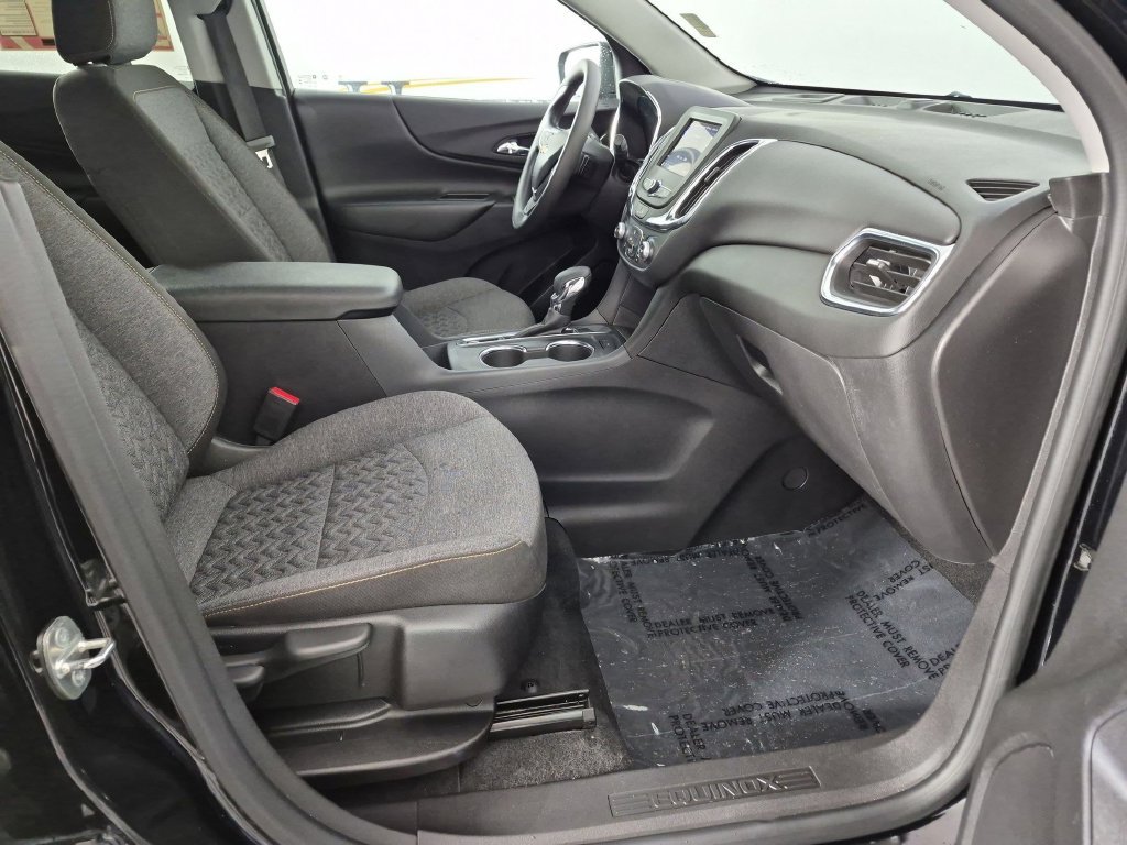 Used 2024 Chevrolet Equinox LT FWD image 35