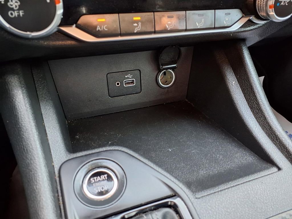 Used 2022 Nissan Sentra S image 9