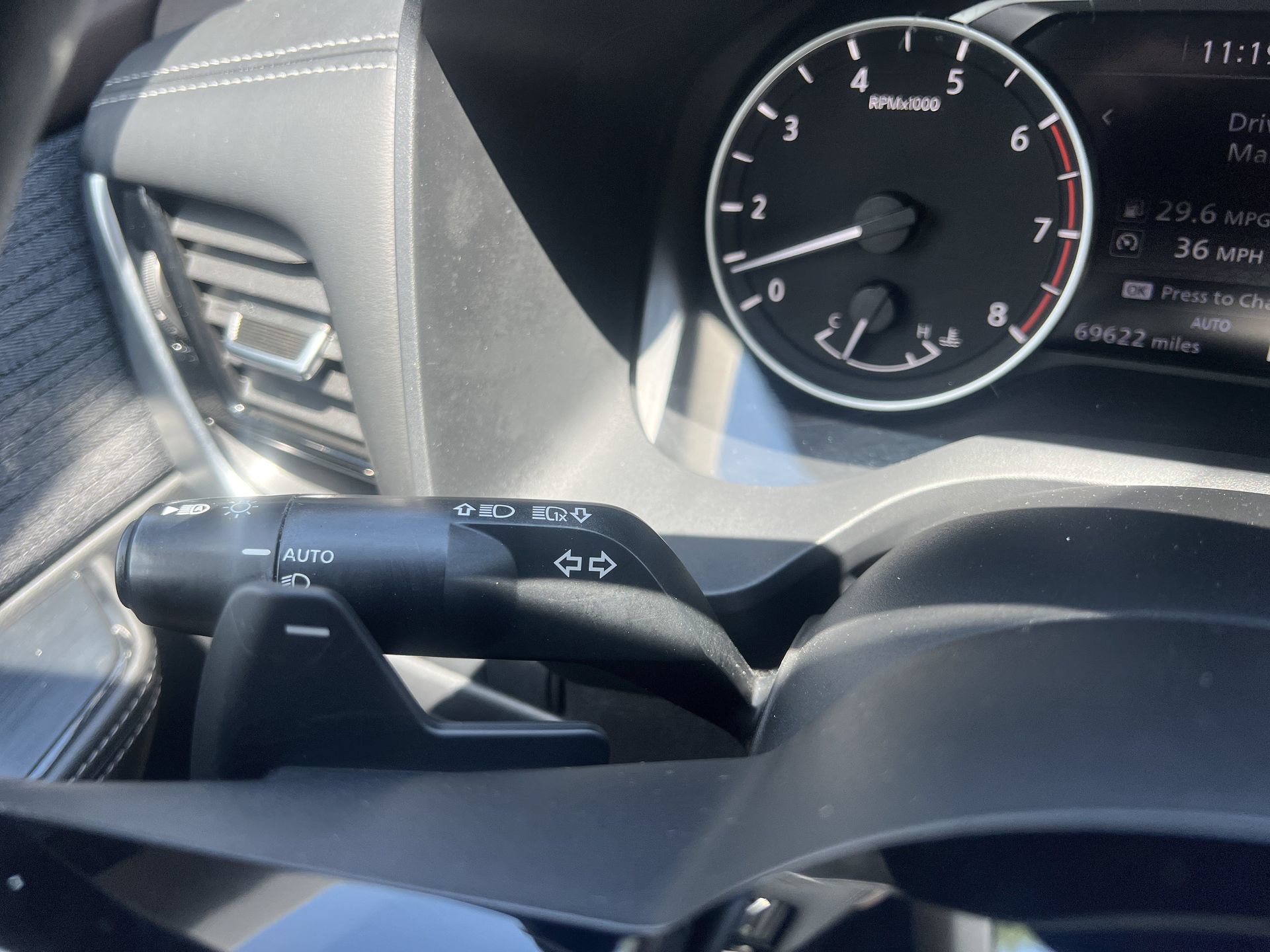 Used 2021 Nissan Rogue SV AWD/4WD image 9