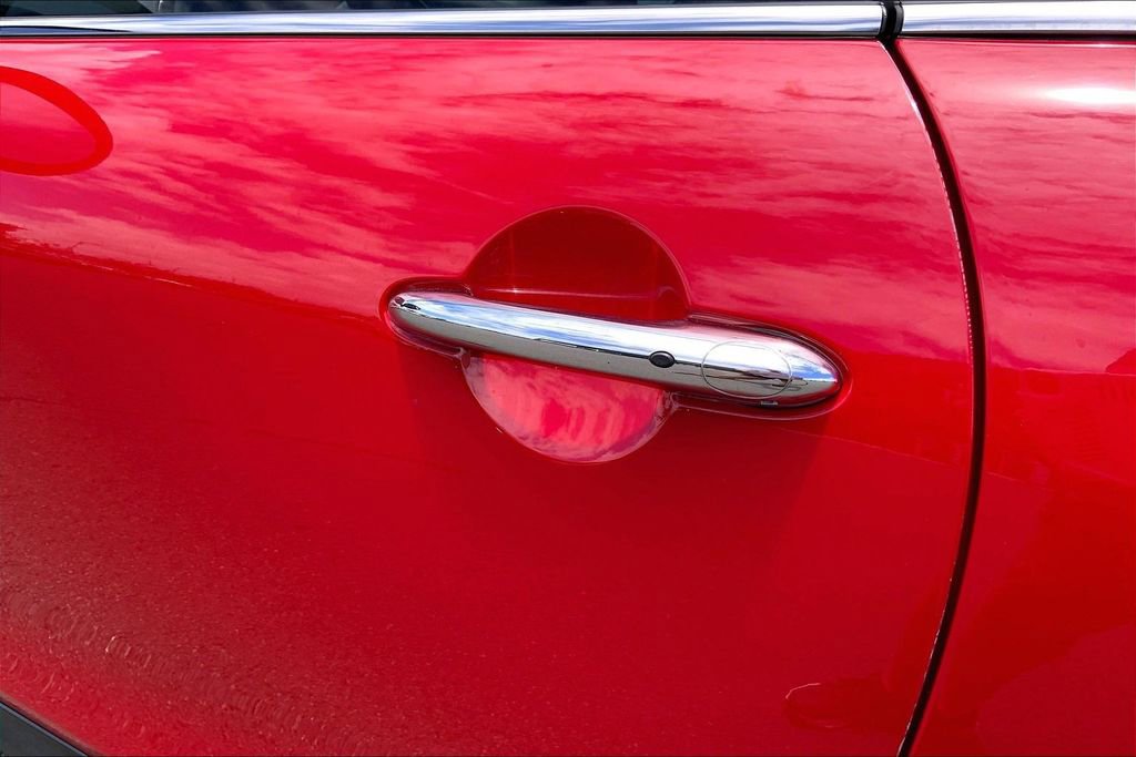 Used 2020 MINI Cooper 2-Door Hardtop FWD image 33