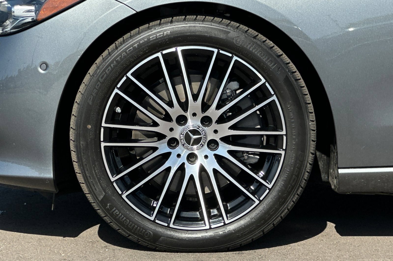 Used 2025 Mercedes-Benz C 300 4MATIC Sedan image 36