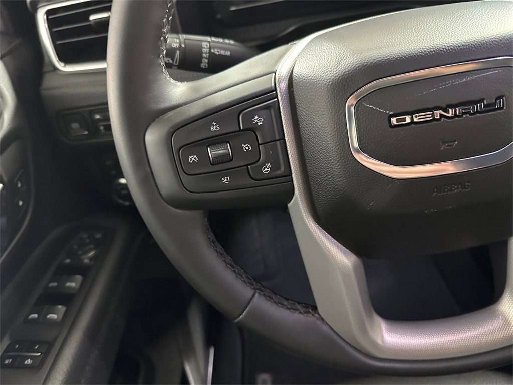 Used 2024 GMC Yukon Denali image 21