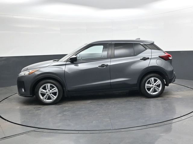 Used 2021 Nissan Kicks S image 8
