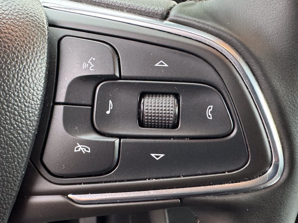 Used 2026 Buick Encore GX Sport Touring w/ Comfort Package AWD/4WD image 31