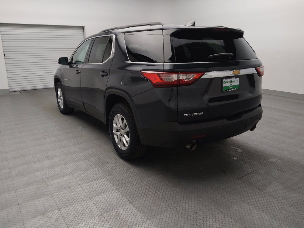 Used 2020 Chevrolet Traverse LT FWD image 3