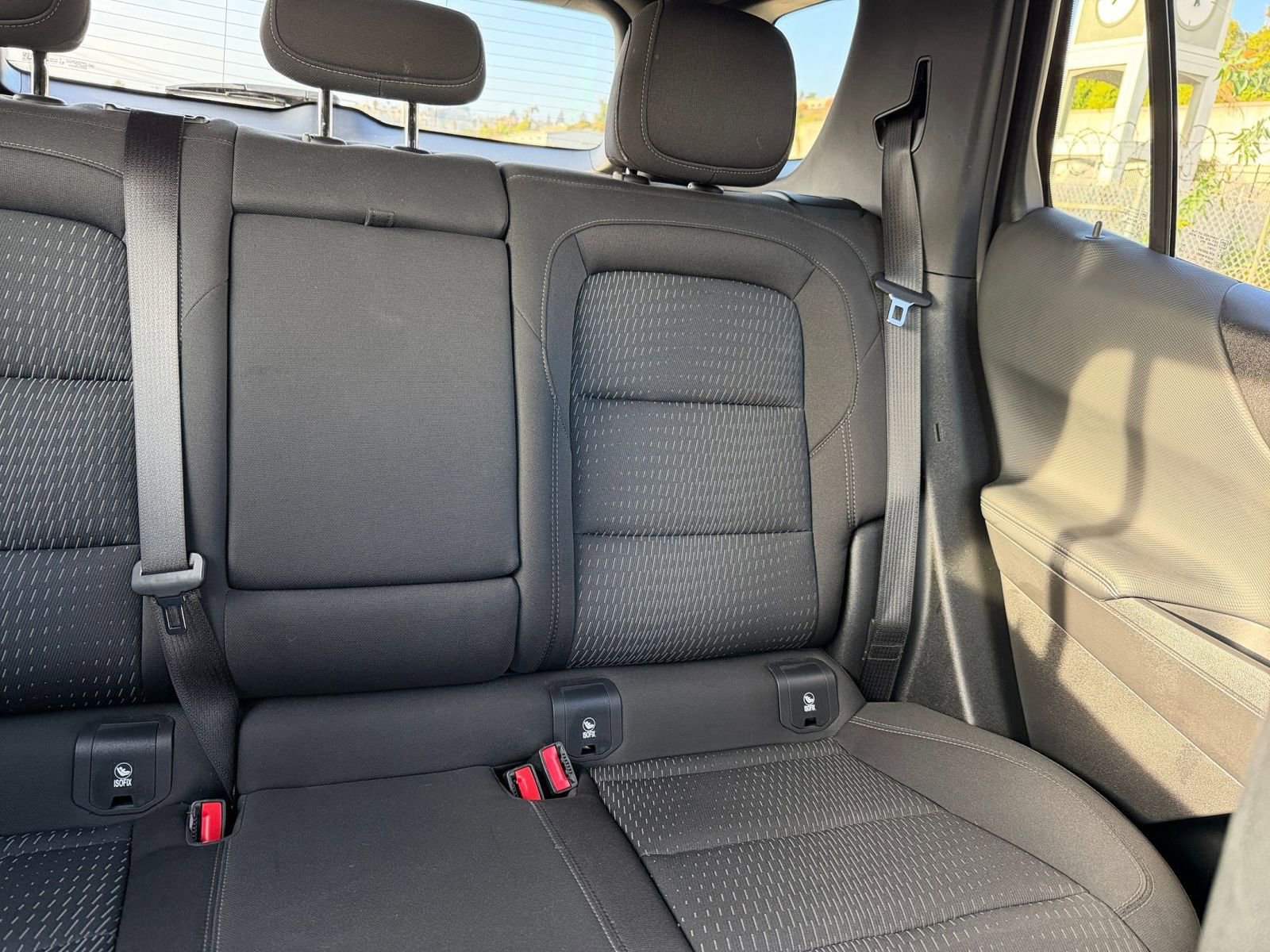 Used 2025 Chevrolet Equinox LT image 36