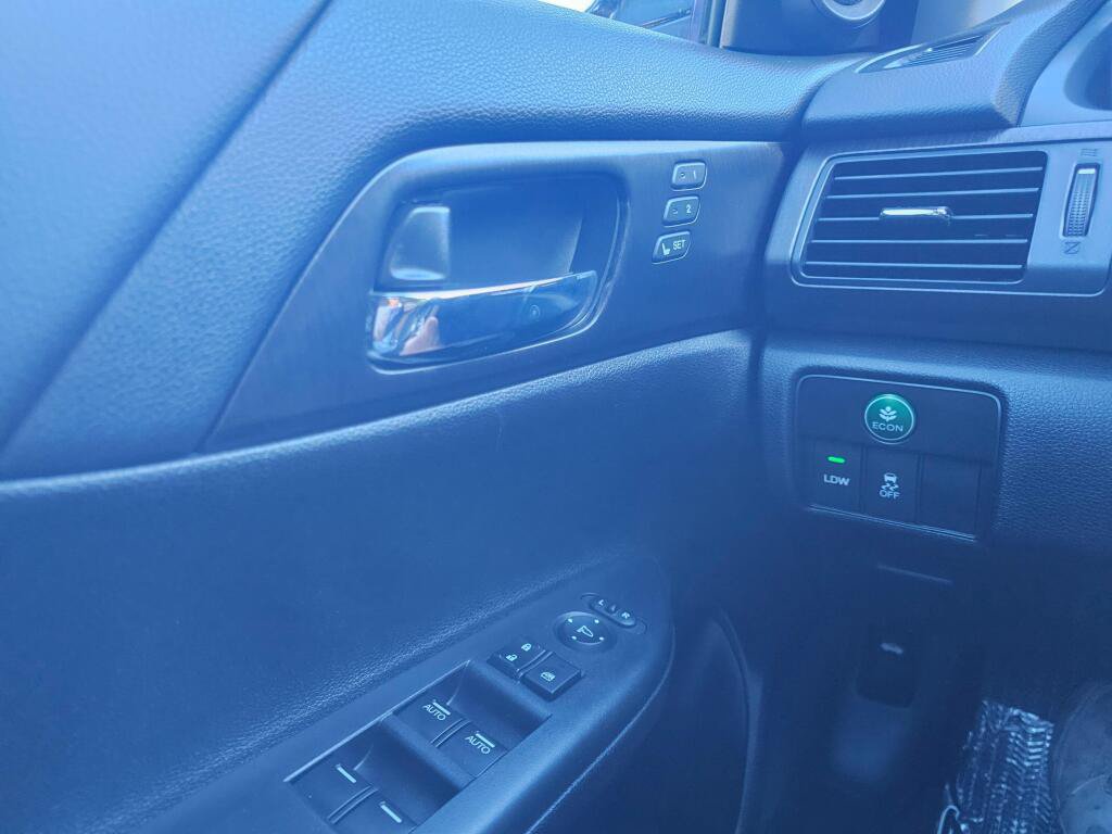 Used 2014 Honda Accord EX-L image 34