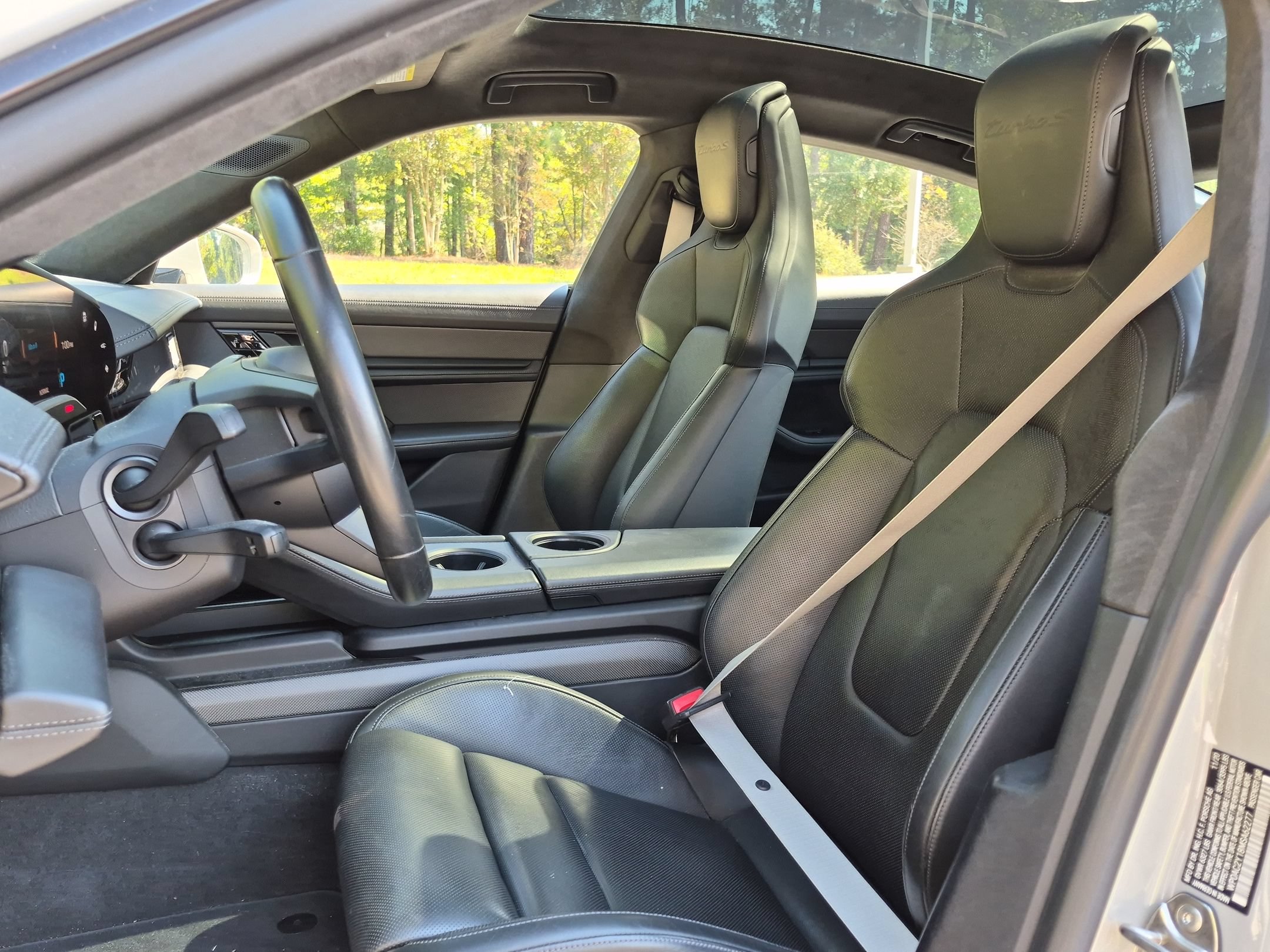 Certified 2021 Porsche Taycan Turbo S AWD/4WD image 5