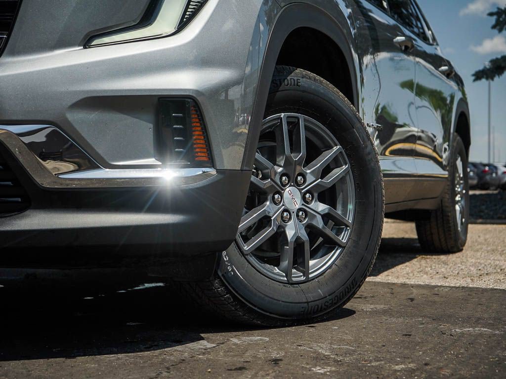 New 2026 GMC Acadia Elevation w/ LPO, Floor Liner Package AWD/4WD image 6