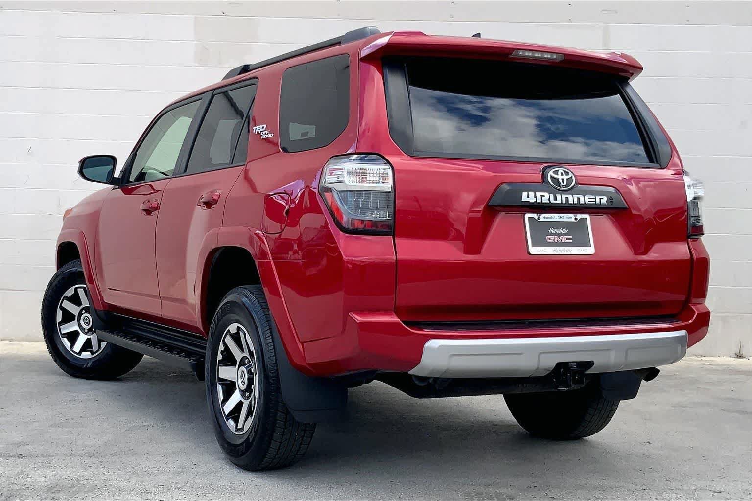 Used 2024 Toyota 4Runner TRD Off-Road AWD/4WD image 4