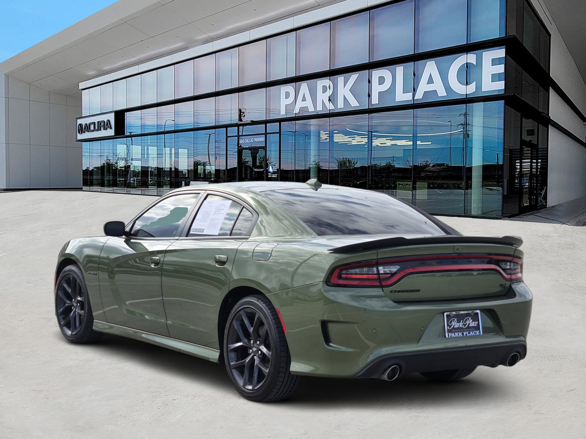 Used 2021 Dodge Charger R/T w/ Blacktop Package image 4