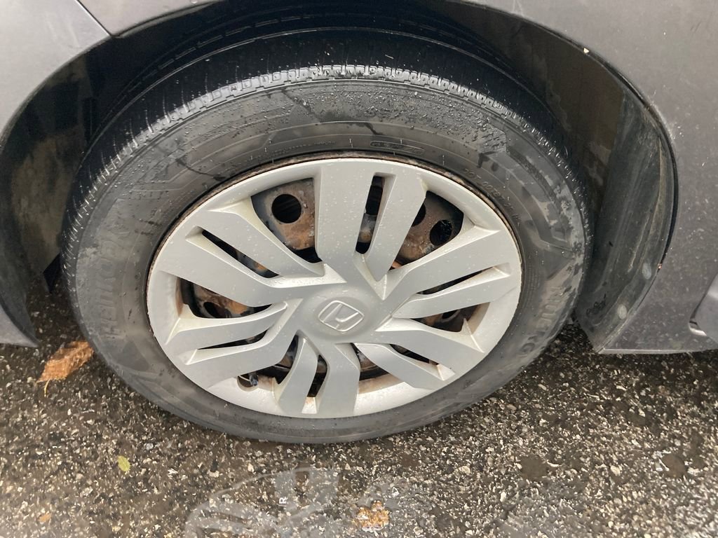 Used 2017 Honda Fit LX image 31