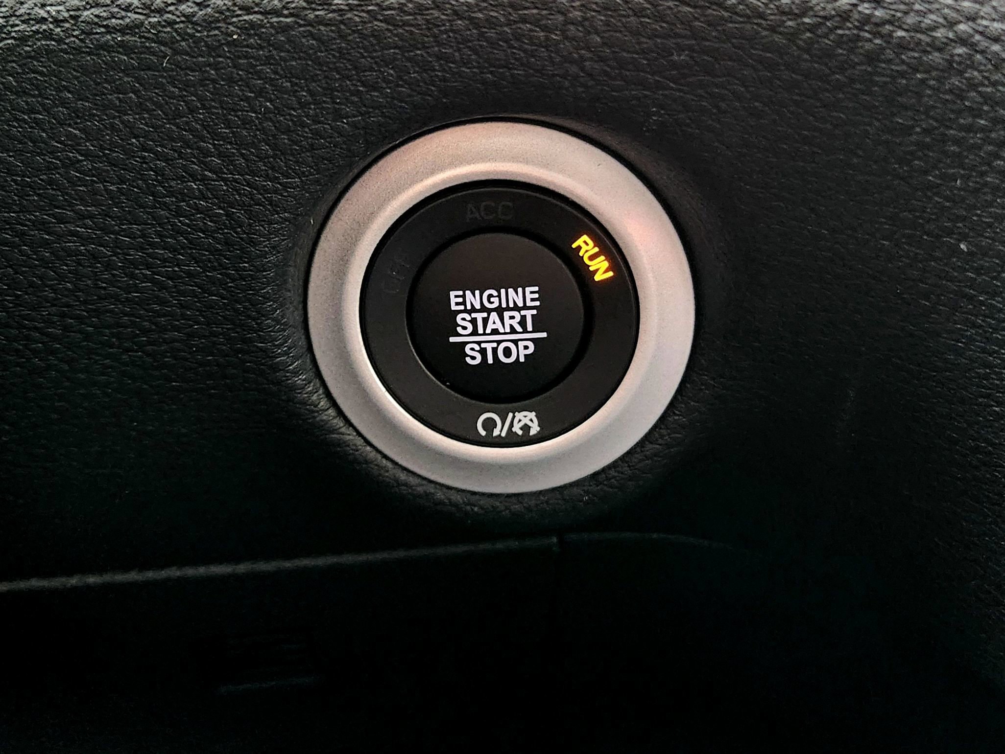 New 2025 Chrysler Pacifica Select image 26