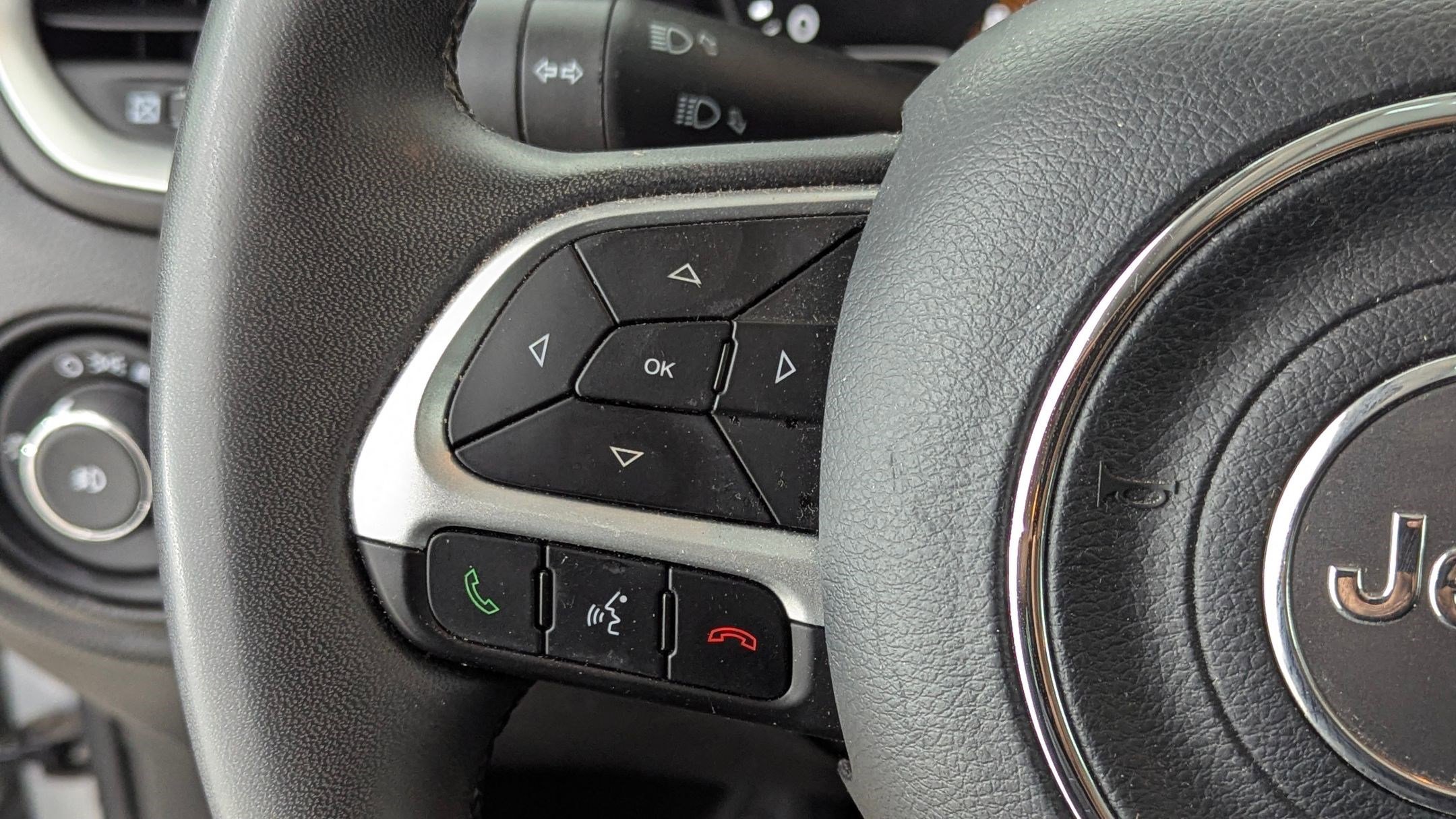 Used 2021 Jeep Renegade Latitude image 16