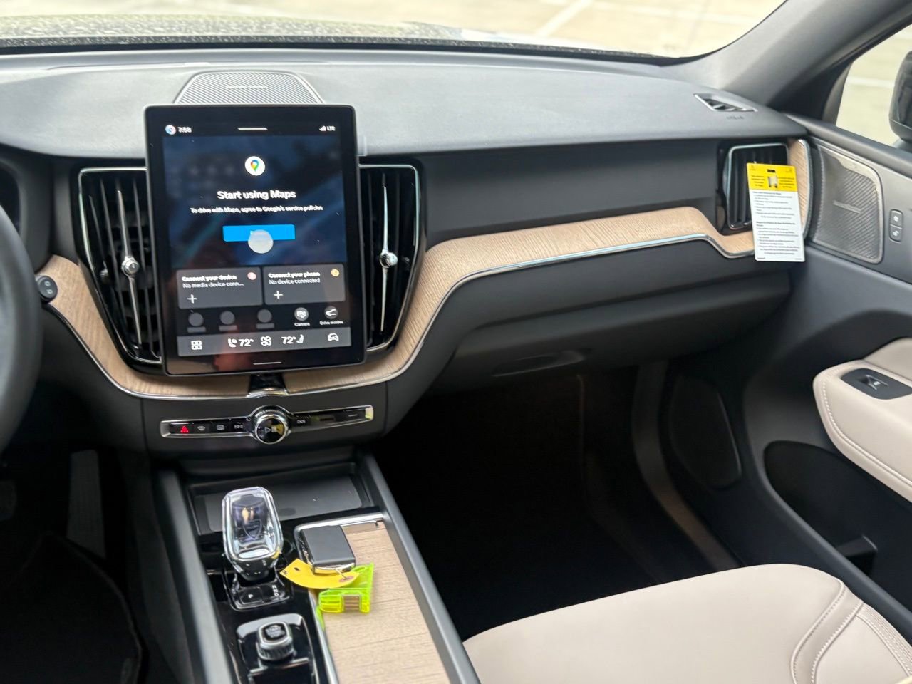 New 2026 Volvo XC60 T8 Plus w/ Protection Package Premier image 13