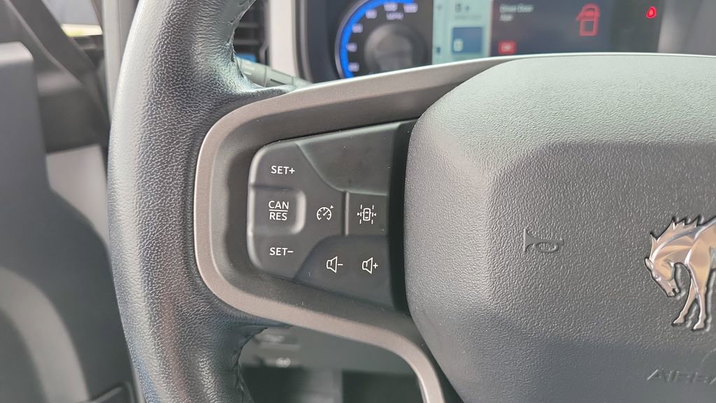 Used 2023 Ford Bronco Outer Banks image 19