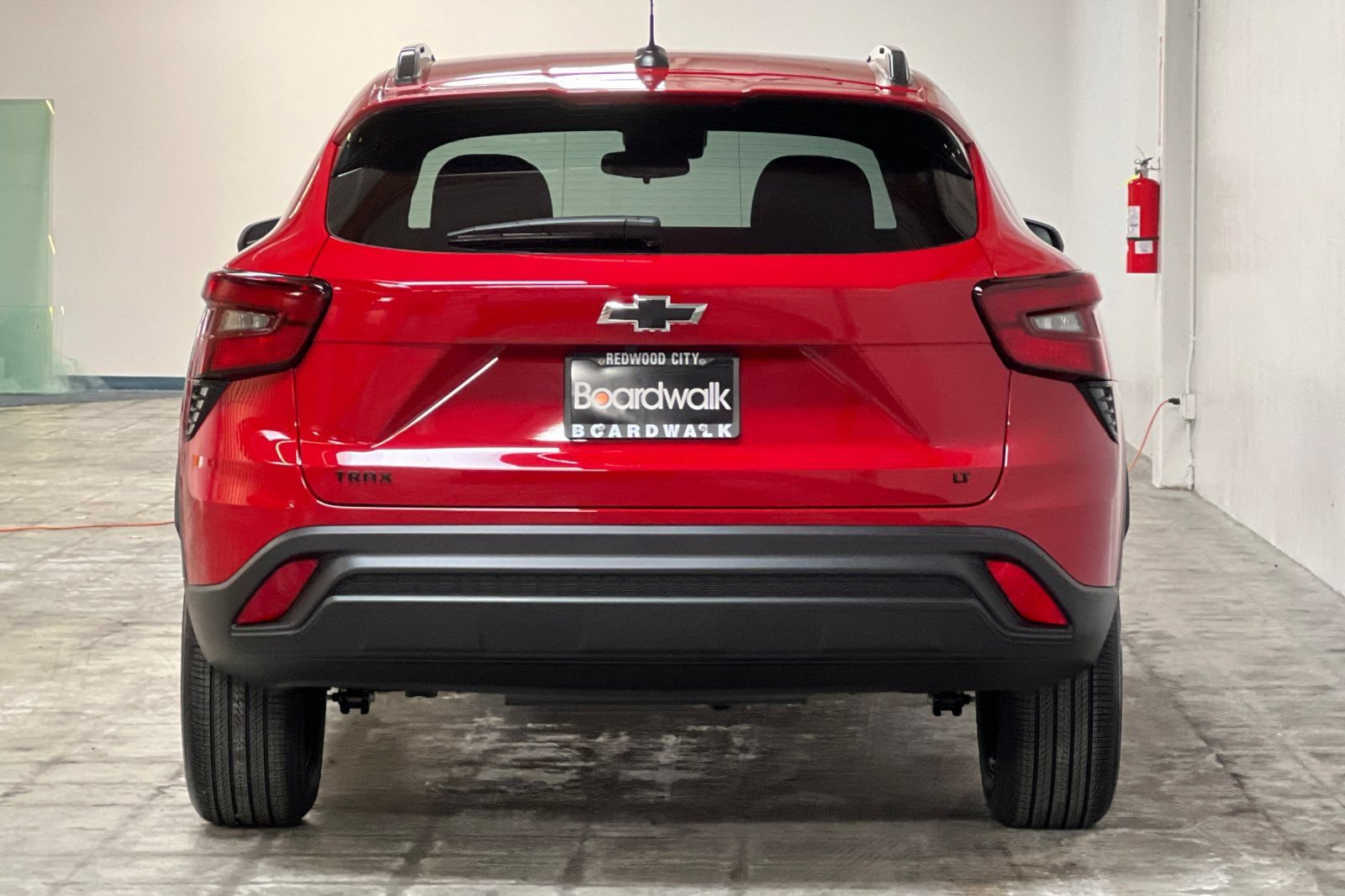 New 2026 Chevrolet Trax LT w/ Midnight Edition FWD image 5