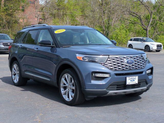 Used 2021 Ford Explorer Platinum w/ Equipment Group 601A image 3