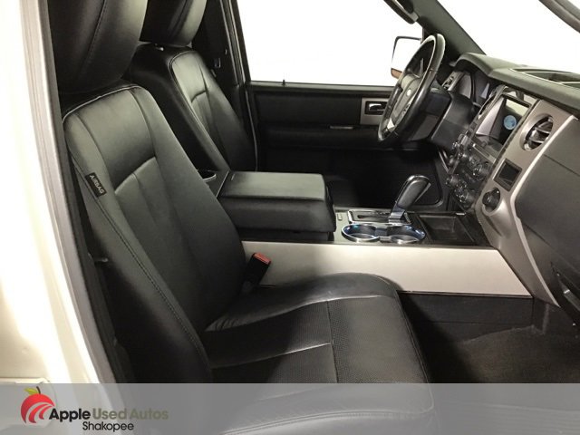 Used 2017 Ford Expedition EL Limited image 26